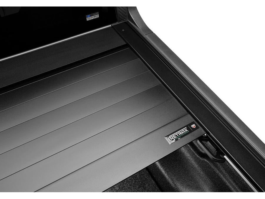 Retrax Hard Manual Retractable Tonneau Cover 4.5 Ft Fits 2022-26 Ford Maverick