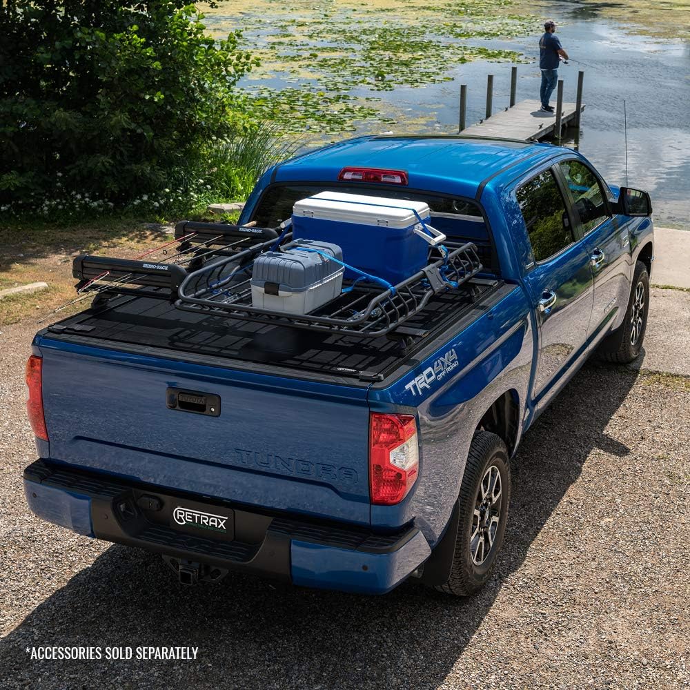Retrax Hard Manual Retractable Tonneau Cover 5.8 Ft Fits 2019-25 Sierra 1500 w/ CarbonPro Bed w/o Factory Side Storage Box