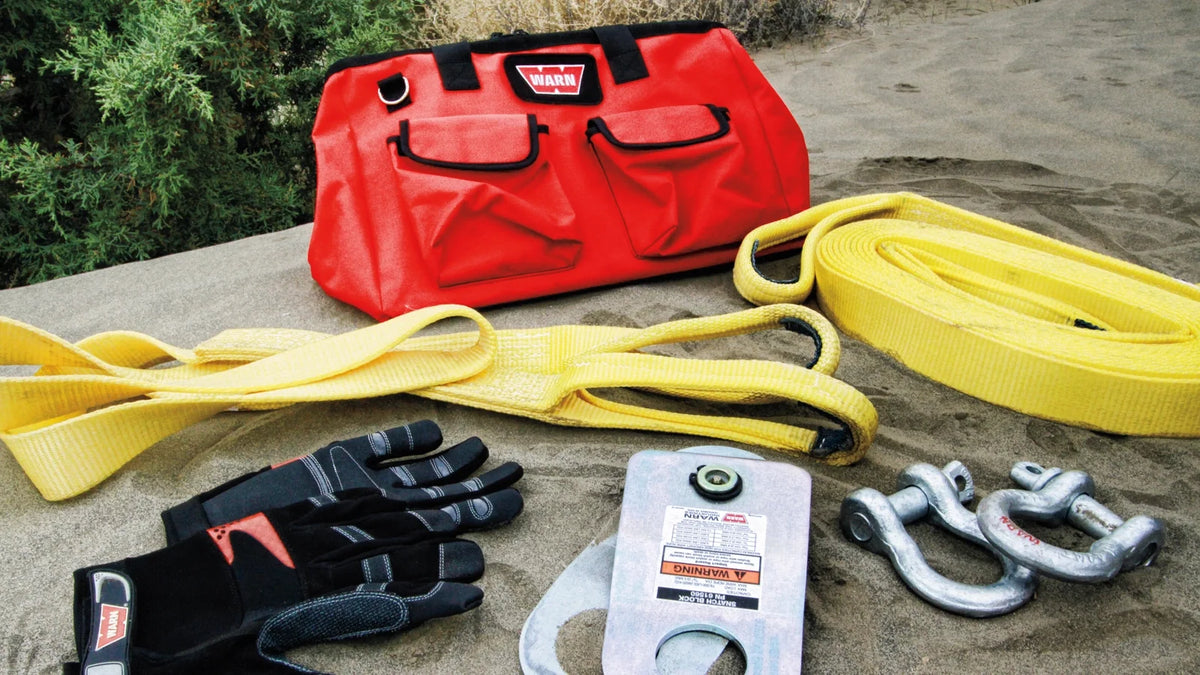 WARN Medium Duty Recovery Kit