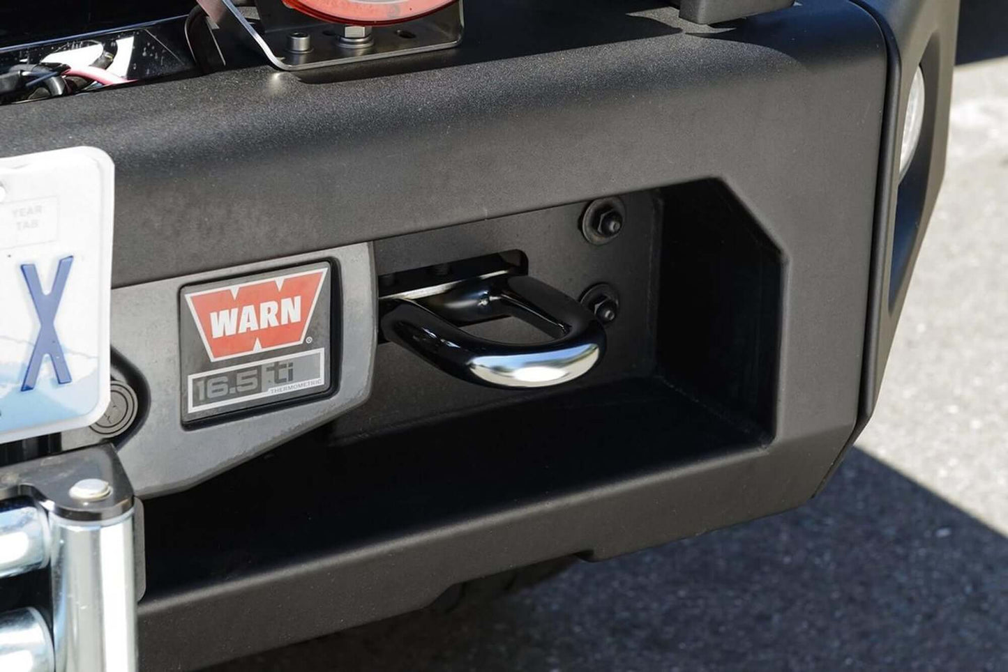 ARB Modular Front Bumper for Truck – Fits 2011-2016 Ford F-250 / F-350 / F-450 Super Duty – Black Steel, With Winch & D-Ring Mounts (1PC)