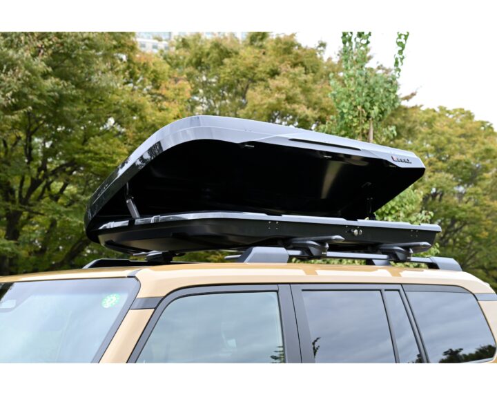 InnoRacks Roof Cargo Box - Fits most SUVs and Cars -14 cu. ft. Capacity