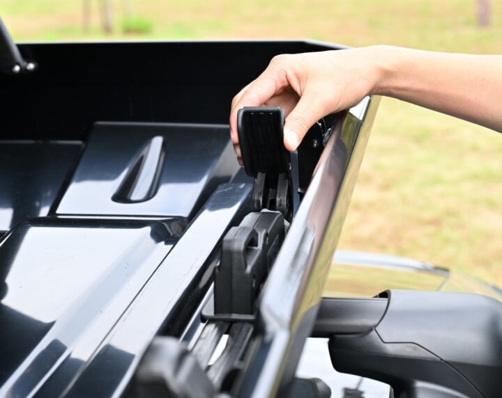 InnoRacks Roof Cargo Box - Fits most SUVs and Cars -14 cu. ft. Capacity