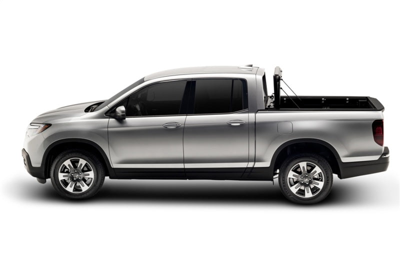 UnderCover Flex Folding Tonneau Cover 5' Fits 2017-23 Ridgeline