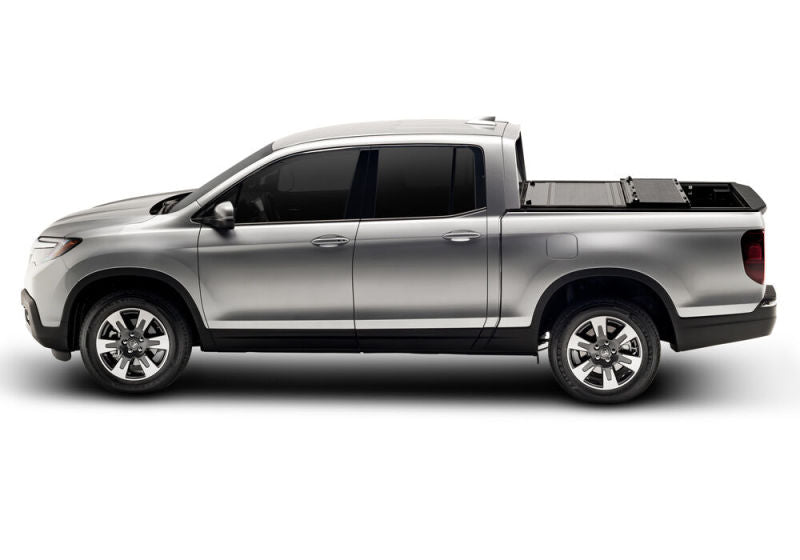 UnderCover Flex Folding Tonneau Cover 5' Fits 2017-23 Ridgeline