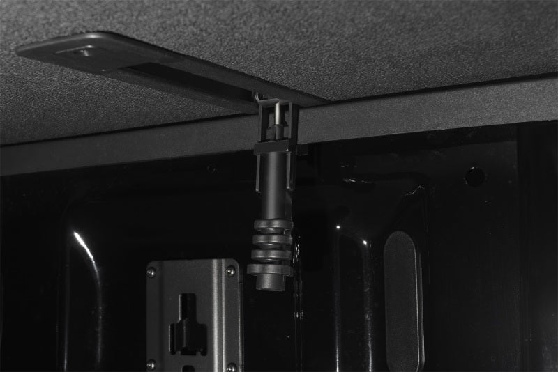 Extang Solid Fold 2.0 Toolbox Hard Folding Tonneau Cover 6'7" Fits 2019-25 Silverado/Sierra 1500 (New Body) No Side Boxes