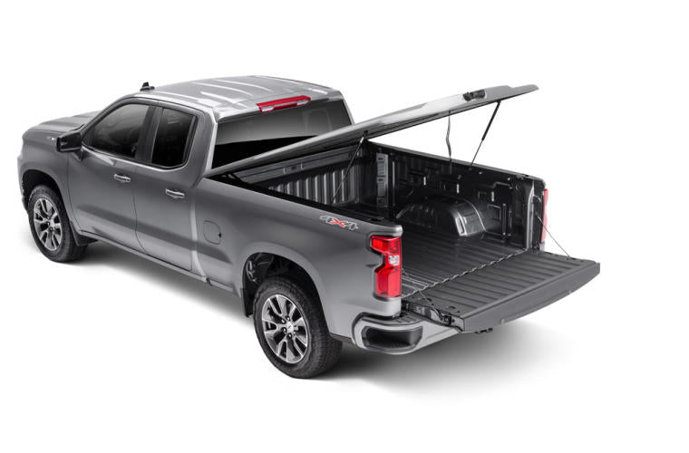 UNDERCOVER Elite LX Painted Hard Tilt-Up Tonneau Cover 6'10" Fits 2020-25 Silverado 2500HD/3500HD - Silver Ice