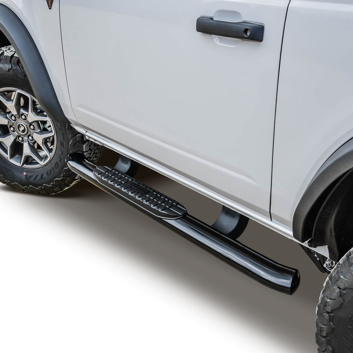 Westin PRO TRAXX 4" Oval Nerf Step Bars Black – Fits 2021-26 Bronco 2 Door
