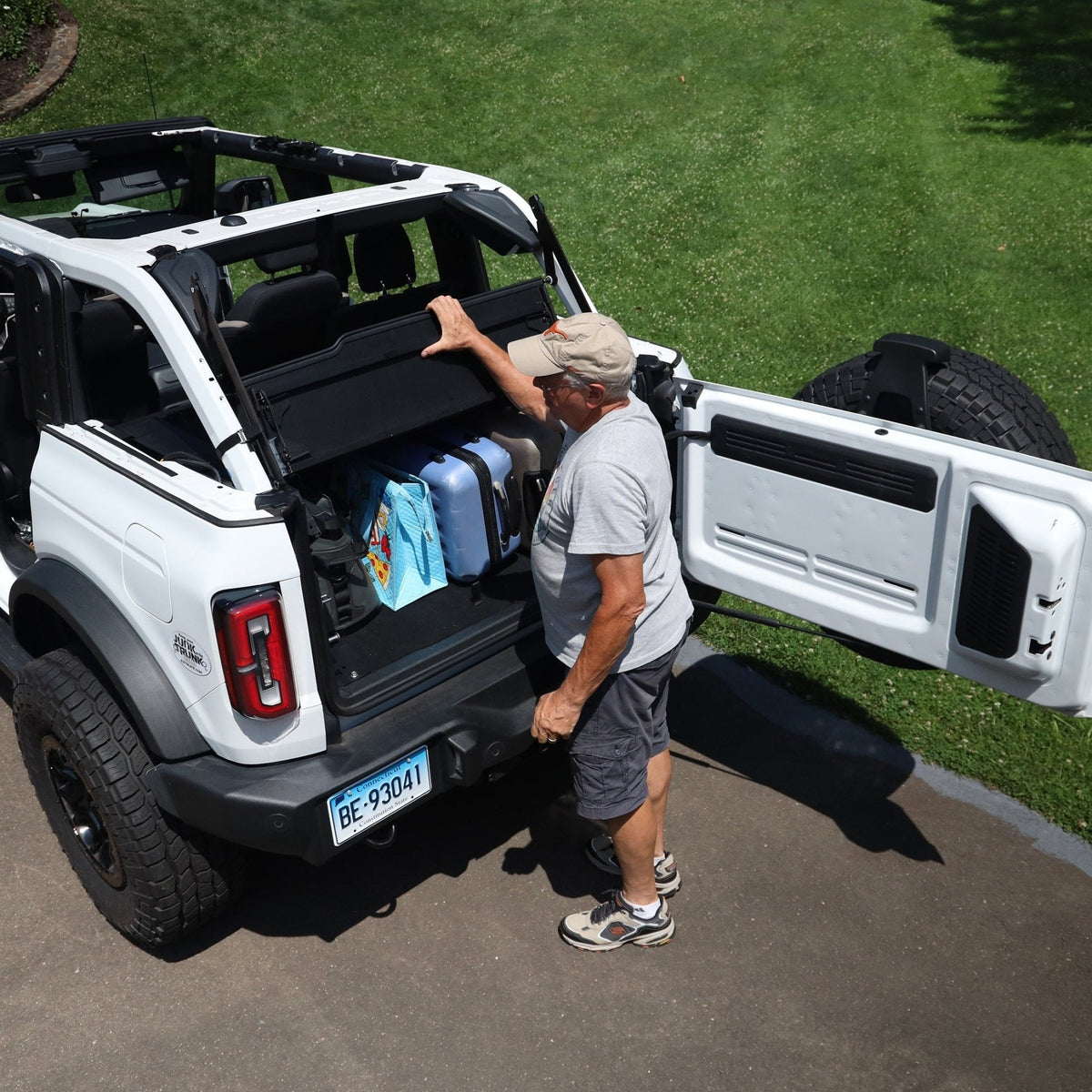 EZ4X4 2021 & Up Bronco 4DR Extreme EZTRUNK Full-Size Folding Security Trunk