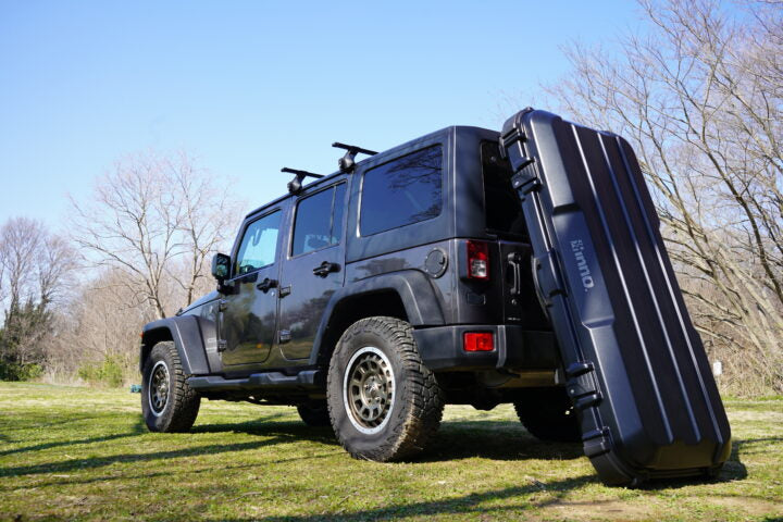 Inno Racks Roof Gear Case - Fits All SUVs and Most Cross Bars - 11.5 cu ft Capacity