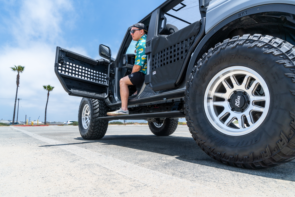 Body Armor E-Power Board Steps - Matte Black Textured Finish, Heavy-Duty Aluminum, LED Lit - Fits 2021–2024 Ford Bronco 4-Door
