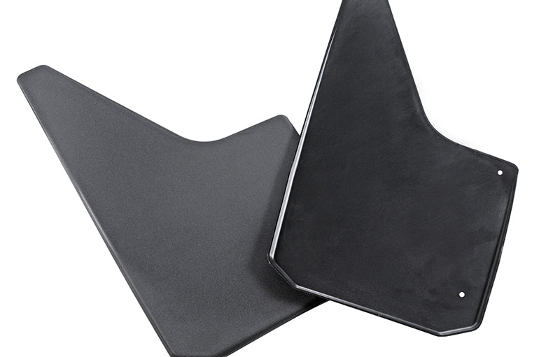 Dee Zee Universal Black Composite Splash Guards / Mud Flaps 11" x 18"
