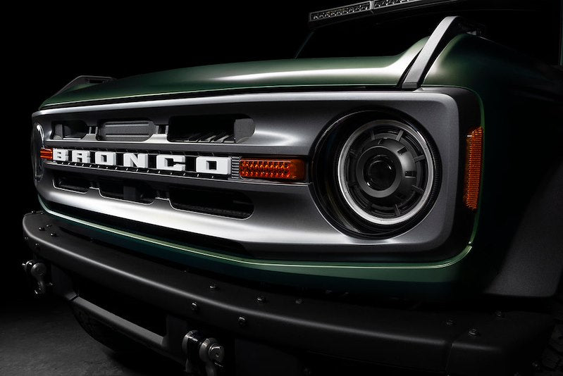 Oracle Oculus LED Headlights with White Halo and Amber Turn Signal