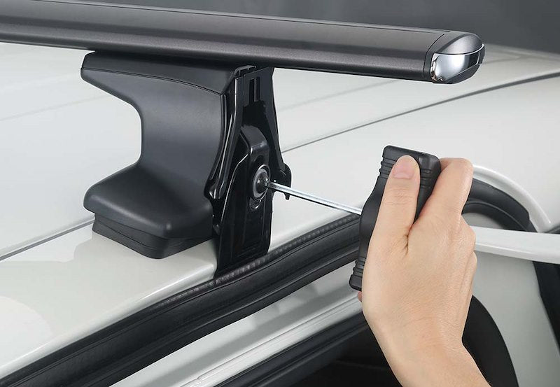 InnoRacks Aero Base Stays for Cars, Crossovers & SUVs with Smooth Roofs - 2 7/8″ Height, Black (Set of 4)
