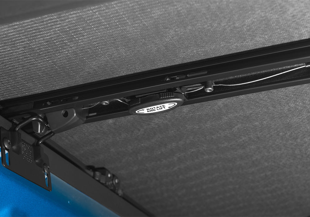 Extang Trifecta ALX Soft Folding Tonneau Cover 81.9 In. Fits 2017-25 F250/350