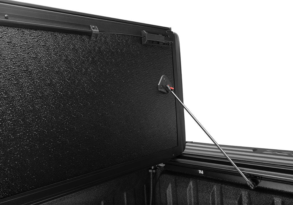 UNDERCOVER Armor Flex Hard Folding Tonneau Cover 5'7" Fits 2019-24 Ram 1500 (New Body Style) With RamBox Without Black Track System