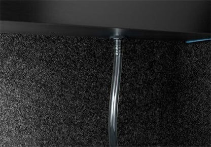 Retrax Hard Manual Retractable Tonneau Cover 5 Ft Fits 2023-25 Chevrolet Colorado/GMC Canyon