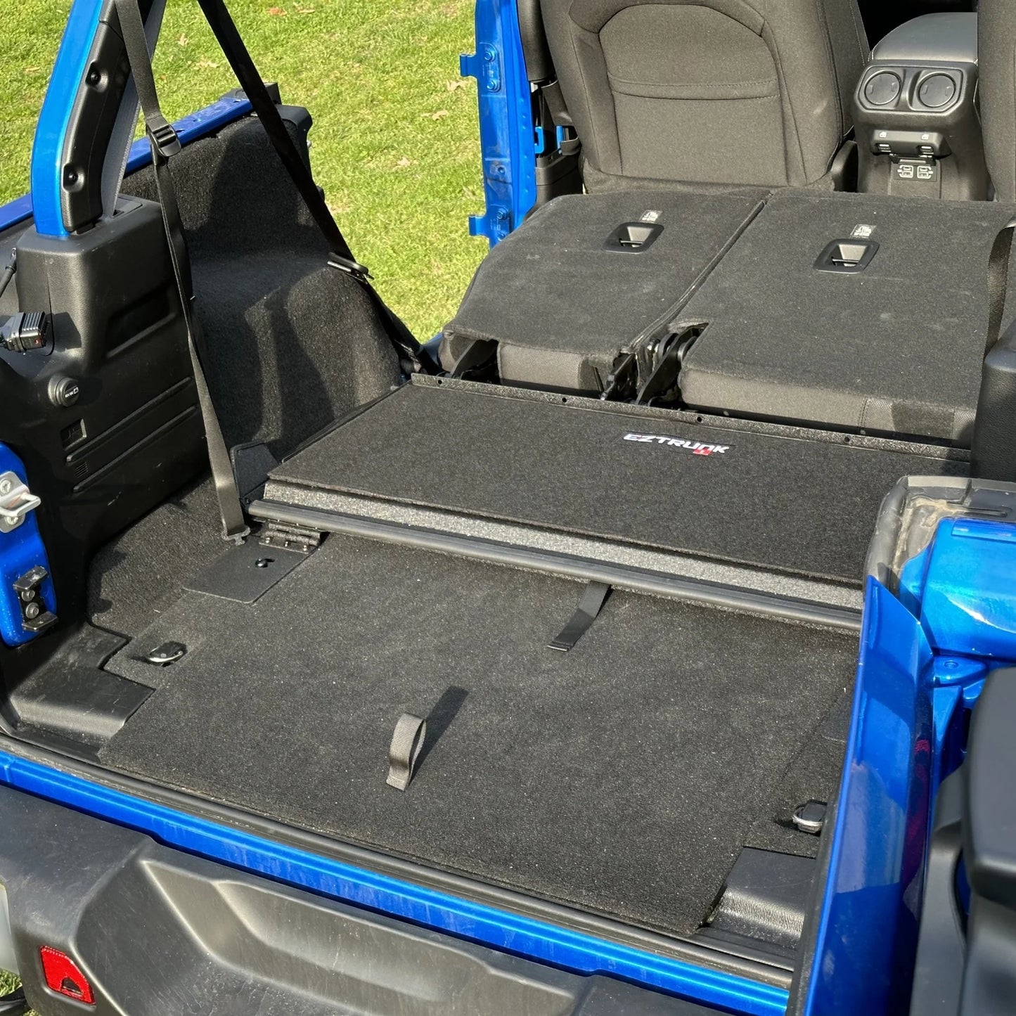EZ4X4 EZTRUNK Tailgate Table Carpet – Fits Jeep JK & JKU 2007-2010, 2- & 4-Door – Black, Heavy-Duty, Scratch-Resistant