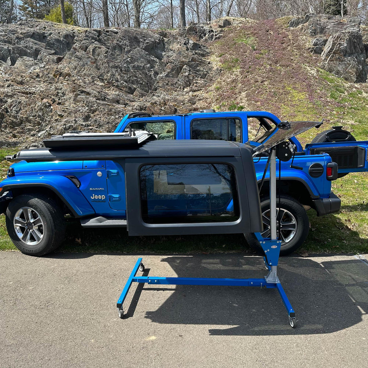 EZ4X4 Hard Top Remover Lift for 1997 & Up Jeep Wrangler 2DR/4DR & 2021+ Ford Bronco 4DR