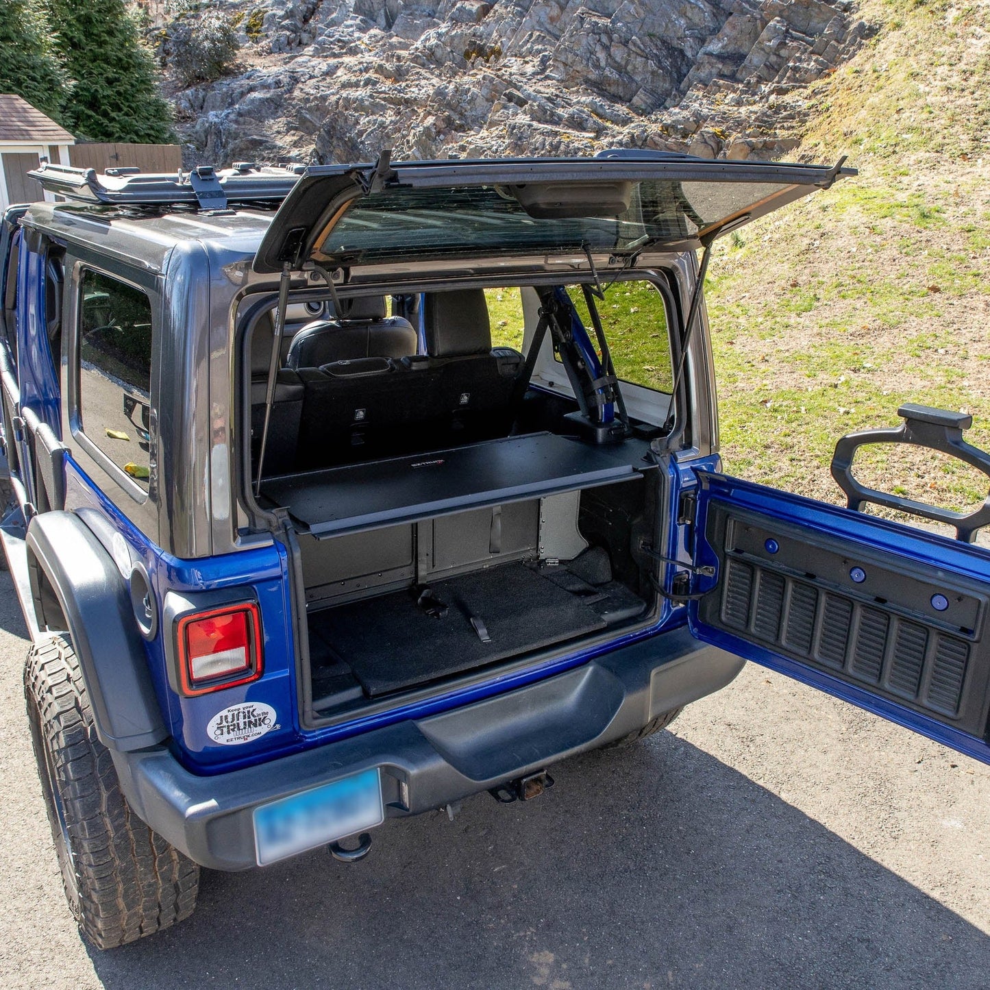 EZ4X4 EZTrunk Folding Security Box for Jeep JLU 4-Door – Fits 2018–2025 – Lockable, Fold-Down, Aluminum, Easy Install