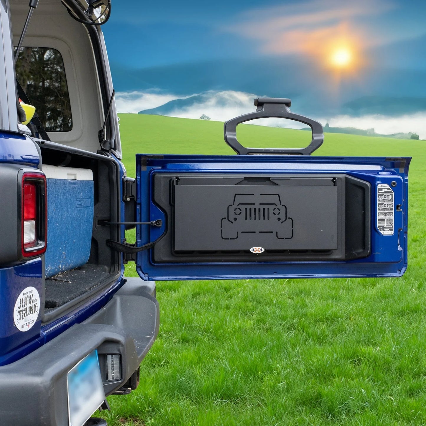 EZ4X4 Extreme Level Deluxe Folding Tailgate Table – Fits Jeep Wrangler JK/JKU/JL/JLU – Black Aluminum Cargo Shelf