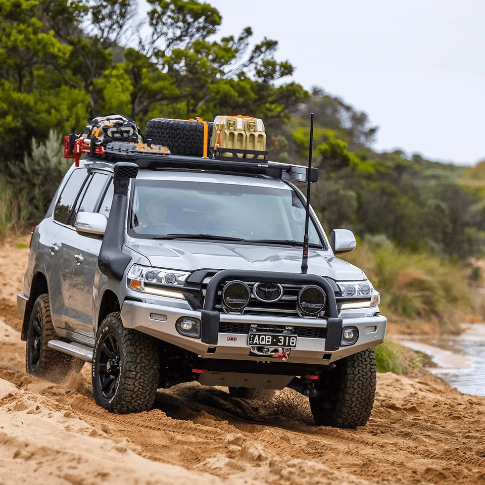 ARB BASE Rack Kit With Mount and Deflector Aluminum Toyota Land Cruiser 200 2007-2021 61x51
