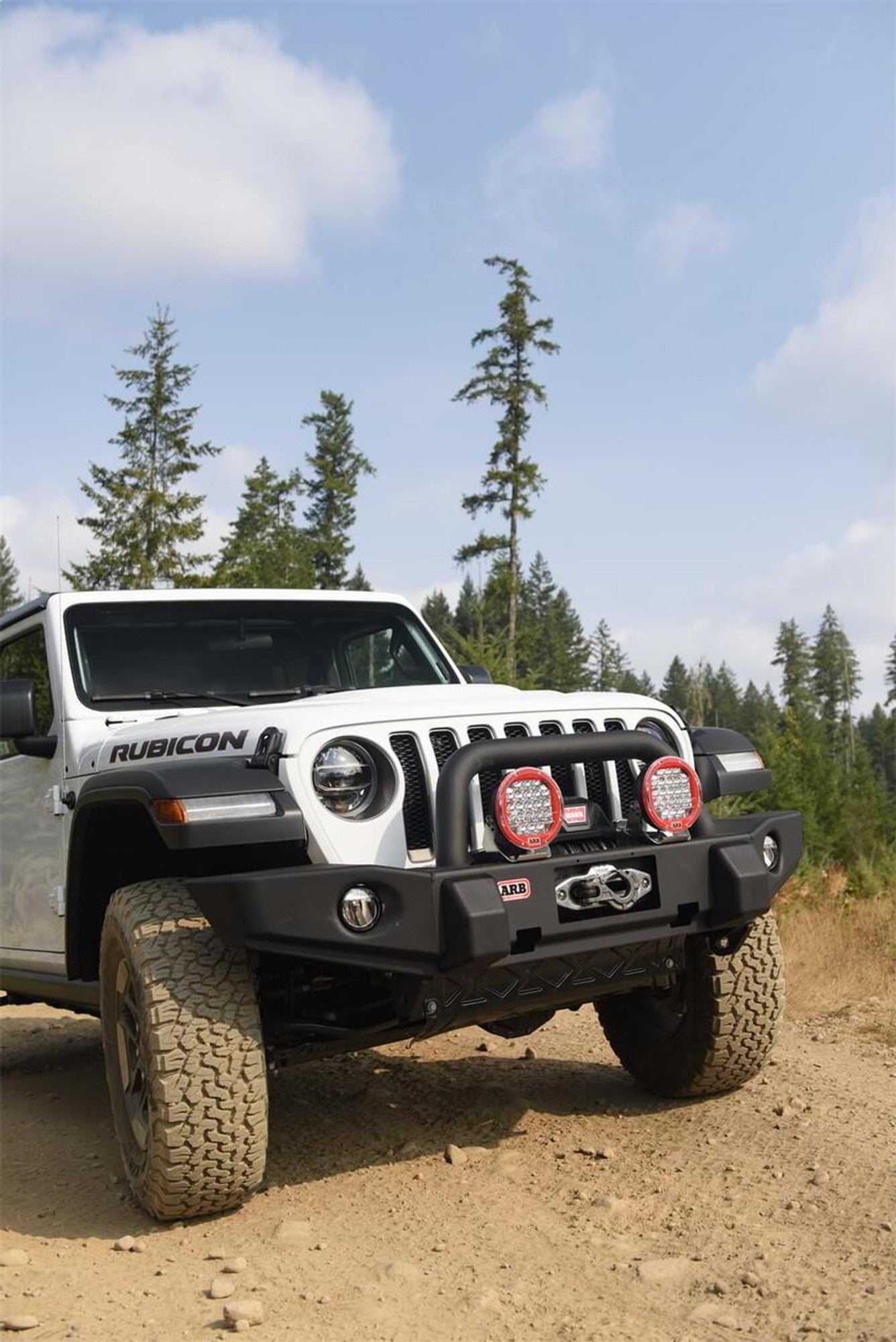 ARB Stubby Bar Front Bumper for SUV – Fits 2018-2025 Jeep Wrangler JL / 2020-2025 Gladiator JT – Black Steel, With Grille Guard, Winch & D-Ring Mounts (1PC)
