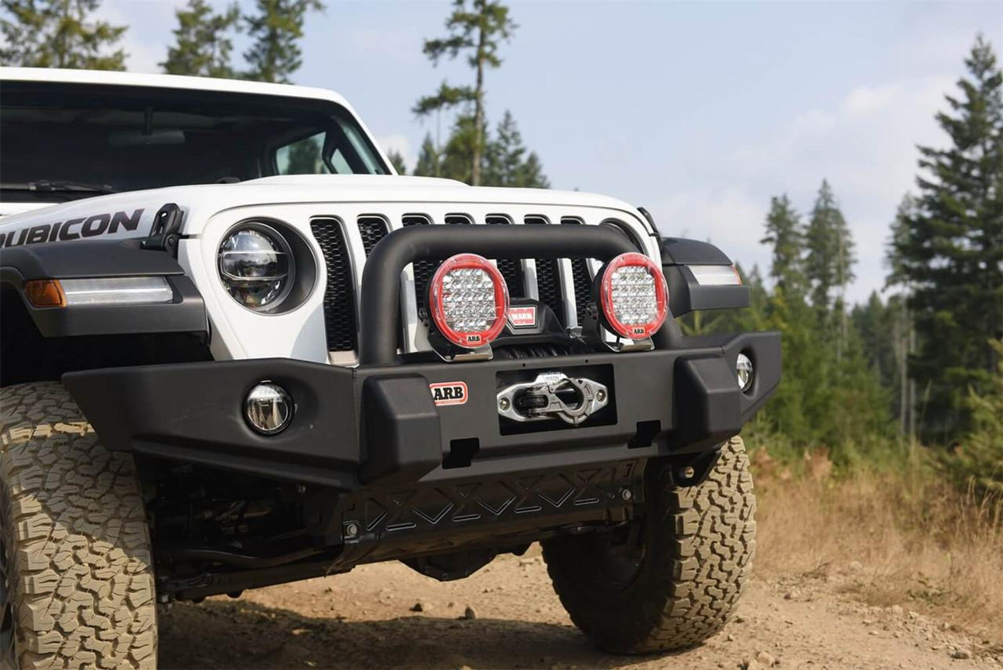 ARB Stubby Bar Front Bumper for SUV – Fits 2018-2025 Jeep Wrangler JL / 2020-2025 Gladiator JT – Black Steel, With Grille Guard, Winch & D-Ring Mounts (1PC)