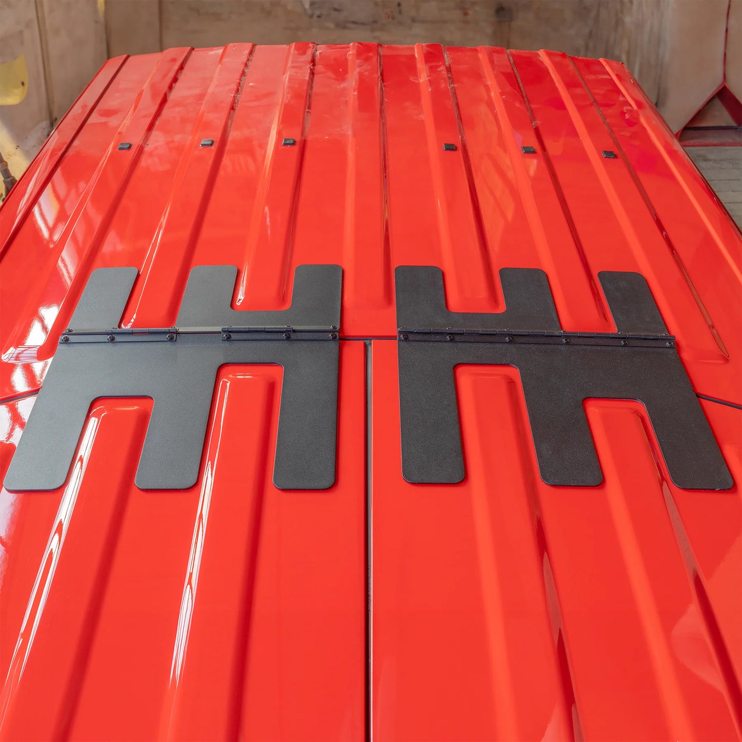 Jeep JT Gladiator Freedom Panel storage with heavy-duty mounting system on red panels.