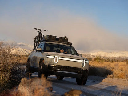 Front Runner Slimline II Roof Rack Kit 2022-Current Rivian R1T