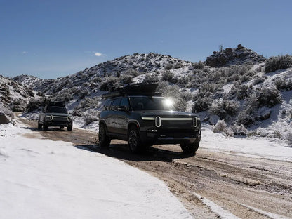 Front Runner Slimline II Roof Rack Kit 2022-Current Rivian R1S