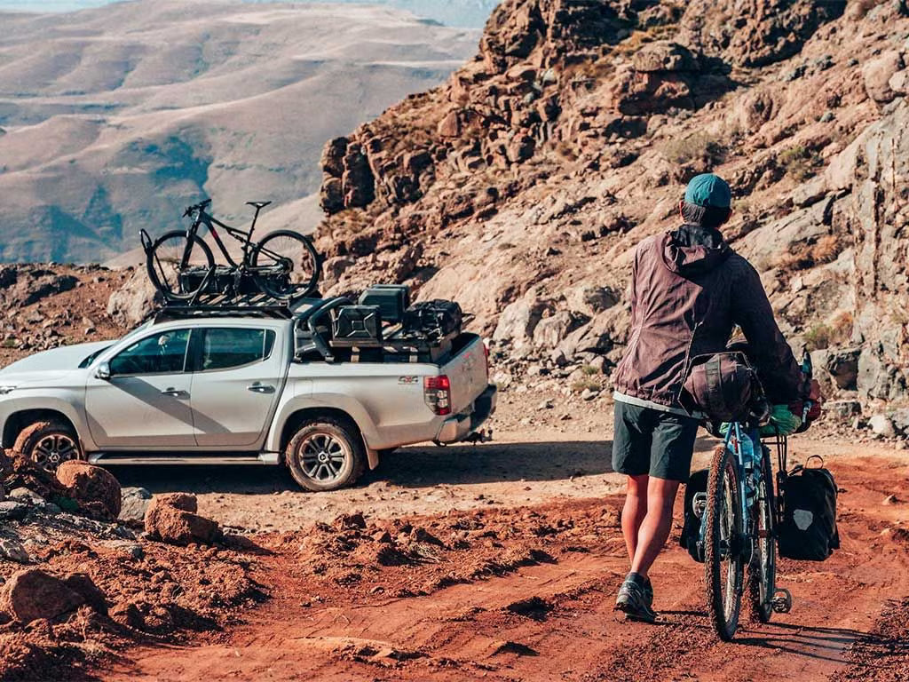 Front Runner Slimline II Load Bed Rack Kit for Truck – Fits 2007-Current Toyota Tundra CrewMax 6.5’ Bed – Black Aluminum, Full-Size Cargo Rack (1PC)