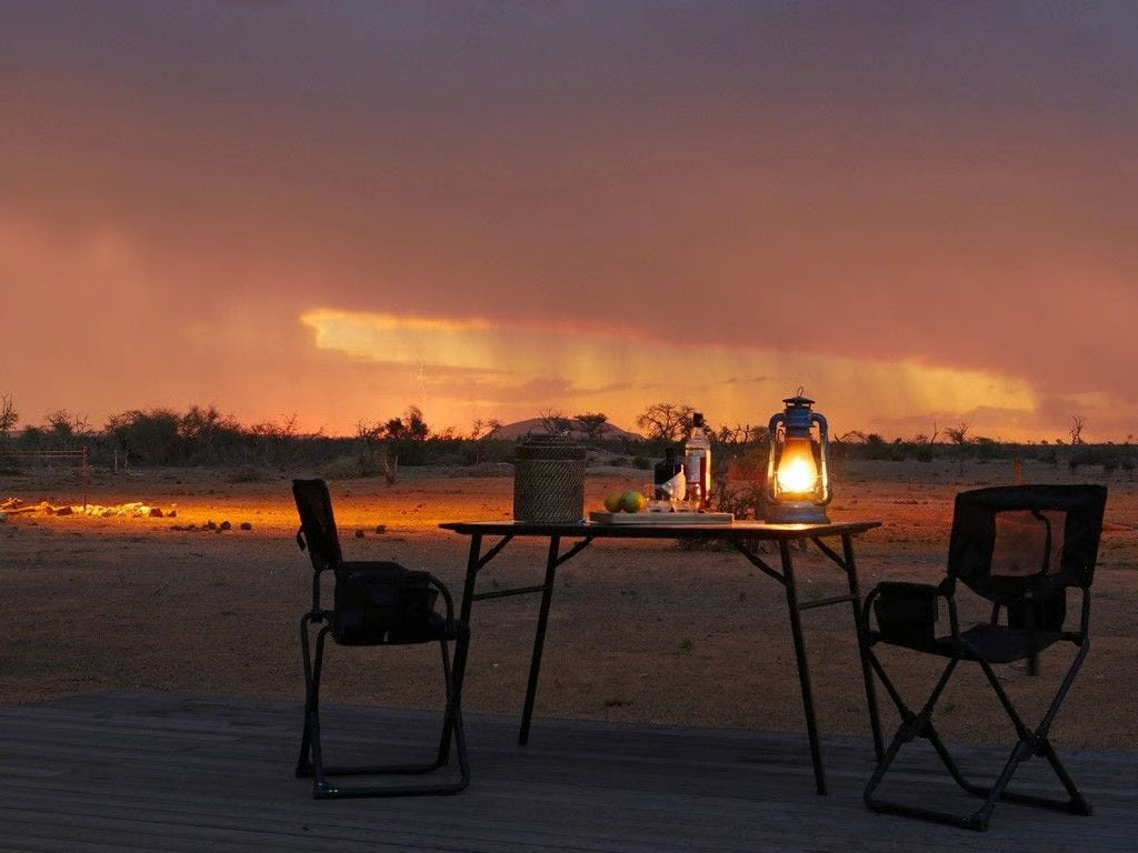 Front Runner Pro Stainless Steel Prep Table Kit for Vehicle – Black Aluminum Frame, 1130(L) x 550(W), Foldable Heavy-Duty Outdoor Table (1PC)