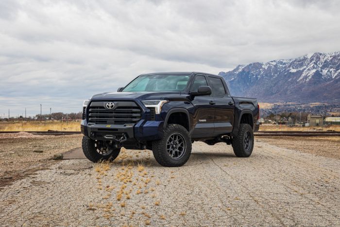 ReadyLift 6" MAX 3.3 Lift Kit with Falcon Shocks – view 4