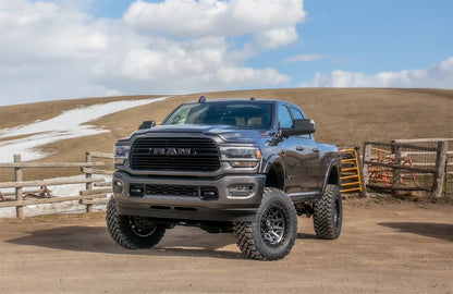 ReadyLift 1.5" Leveling Kit with Falcon 1.1 Shocks – view 3
