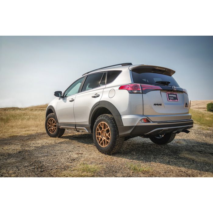 ReadyLift 2" Front / 1" Rear SST Lift Kit – view 3