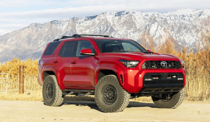 ReadyLift 2.5" Front / 1" Rear Lift Kit – view 2