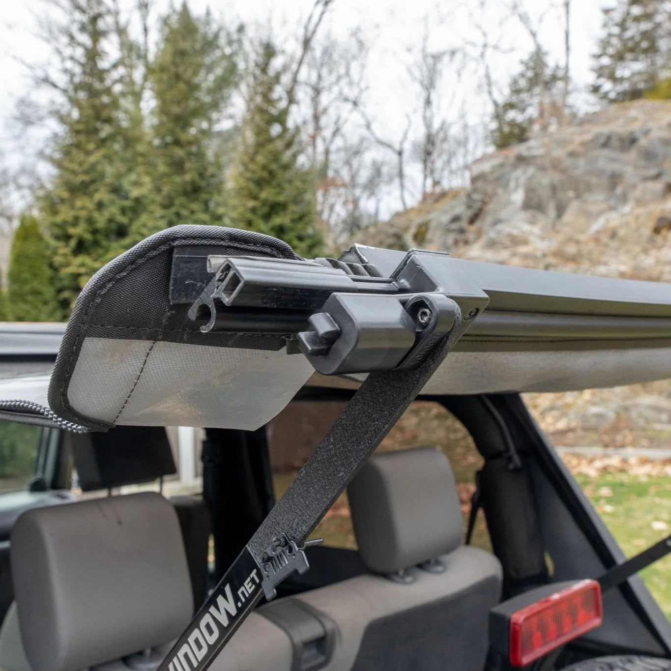 EZ4X4 EZWindow Slant for Jeep JK & JKU 4-Door – Fits 2007–2018 – Soft-Top Rear Window, Pull-to-Open, Easy Install