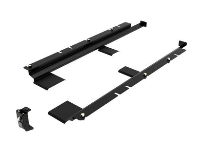 Front Runner Pro Water Tank with Mounting System for Roof Rack – 42L Capacity, Food-Grade BPA-Free Polyethylene, Lockable Tap Included (1PC)