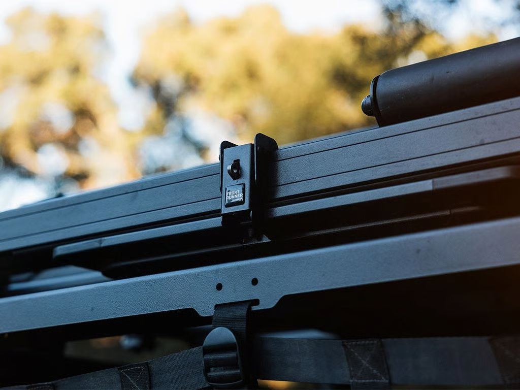 Front Runner 40" LED Light Bar VX1000-CB SM / 12V/24V for Truck – OSRAM Technology, 6000 Lumens, Combo Beam, Black Aluminum with Off-Road Shield (1PC)