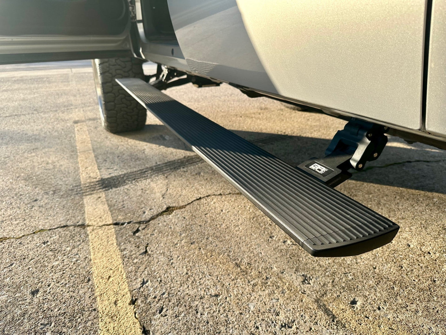 Body Armor E-Power Board Steps - Matte Black Aluminum - Fits 2007–2018 Chevrolet Silverado/GMC Sierra 1500/2500/3500