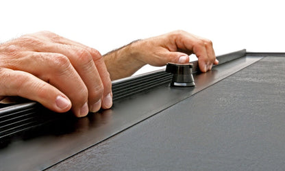 ROLL-N-LOCK M-Series Soft Retractable Tonneau Cover 6' Fits 2016-23 Tacoma Access/Double Cab
