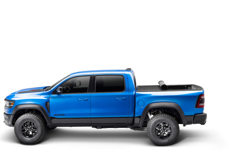 BAK Revolver X2 Hard-Rolling Tonneau Cover 8' Fits 2009-18 Ram 1500/2500