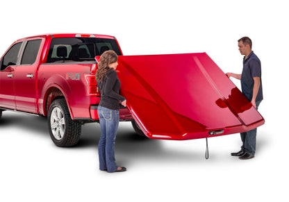 UNDERCOVER Elite LX Painted Hard Tilt-Up Tonneau Cover 5' Fits 2015-22 Colorado/Canyon