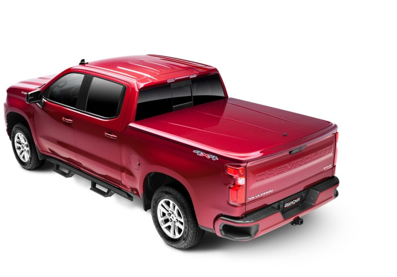UnderCover LUX Hinged Tonneau Cover 5'9" Fits 2019–25 Chevrolet Silverado 1500 - Satin Steel Metallic