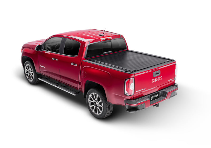 Retrax Hard Manual Retractable Tonneau Cover 6' Fits 2015-22 Chevrolet Colorado/GMC Canyon