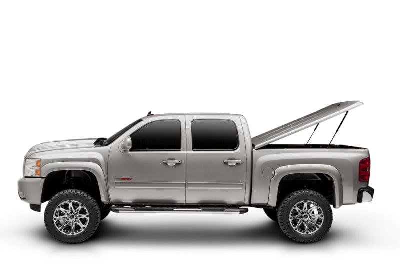 UnderCover LUX Hinged Tonneau Cover 5' Fits 2015-22 Col/Can (Olympic White)