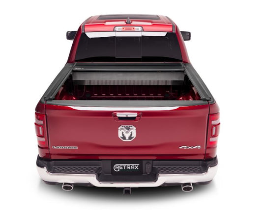 Retrax 30232 Tonneau Cover, Black Matte 6.5 Ft.