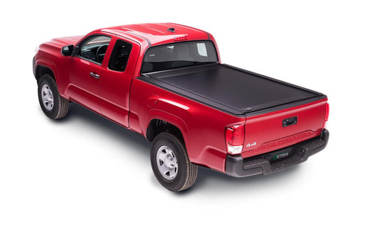 Retrax Hard Manual Retractable Tonneau Cover Black Matte Fits 2022-2024 Toyota Tundra 5.5 Ft w/ Deck Rail