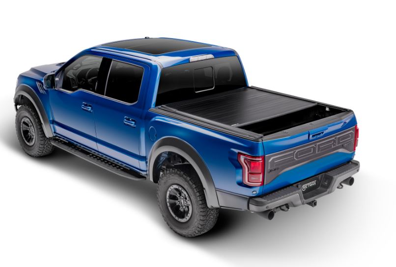 RETRAX Hard Manual Retractable Tonneau Cover Black Matte 5 Ft Fits 2015-2023 Chevrolet Colorado/GMC Canyon