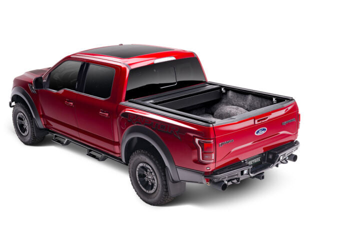 Retrax Hard Manual Retractable Tonneau Cover 5.7 Ft Fits 2019-24 Ram 1500 w/ RamBox